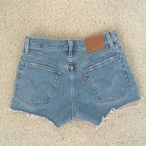 Levi’s premium 501 cutoff shorts